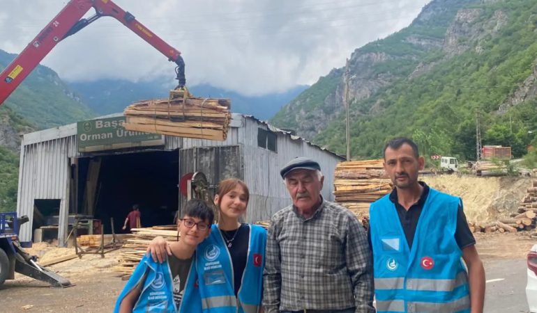 Gümüşhane Ülkü Ocakları’ndan Gençlere Mesleki Yönelim Desteği
