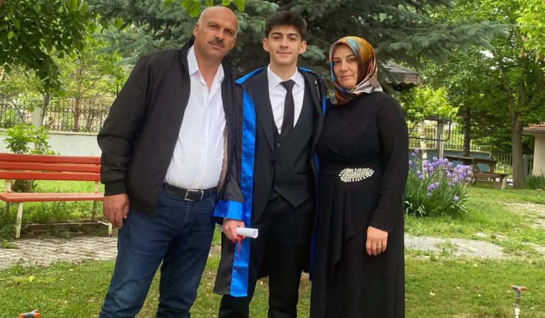 Erhan Kılıç Gümüşhane’nin gururu oldu