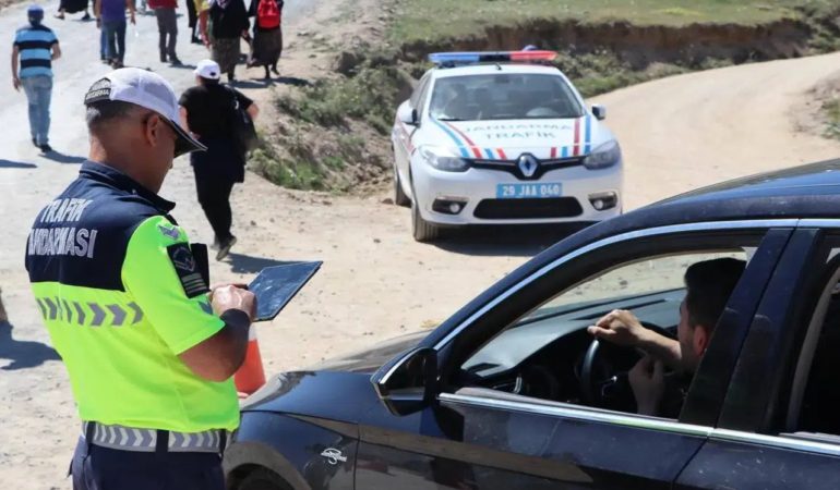 Gümüşhane Jandarmasında Yeni Dönem: Tablet Destekli Hızlı Müdahale Başladı