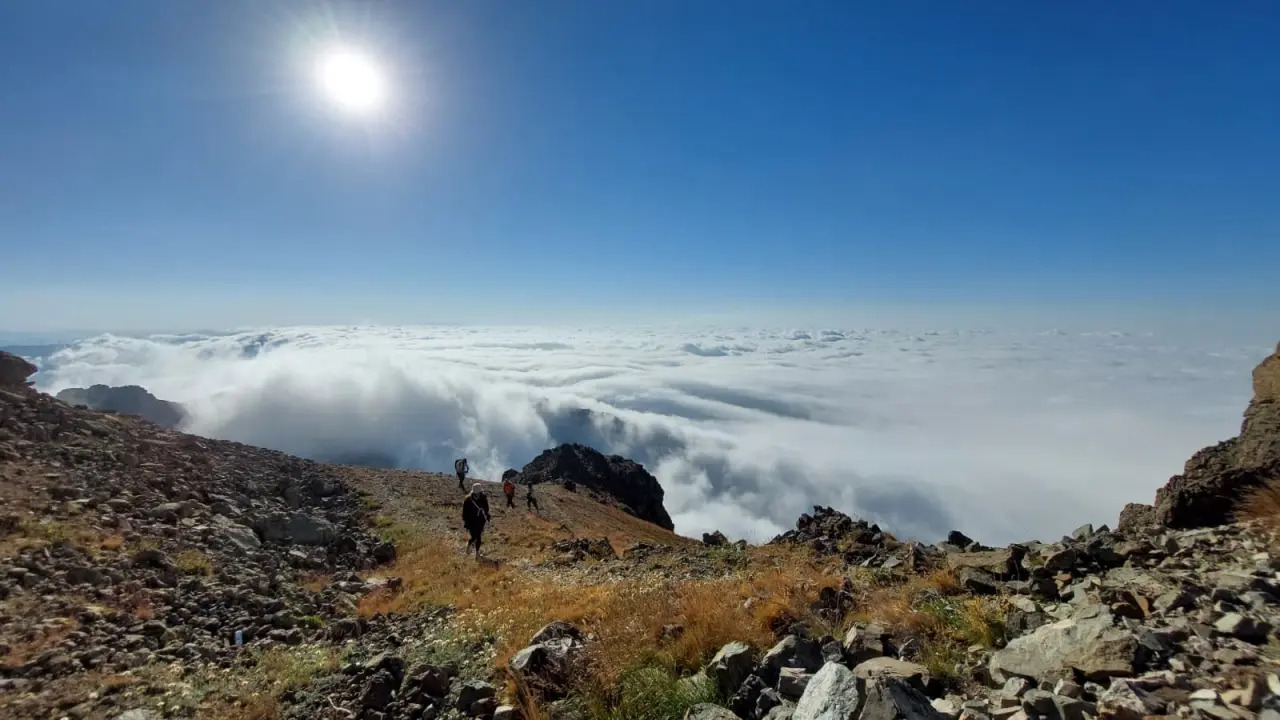 354-gudaktan-bayburtta-doga-ve-manzara-dolu-zirve-yuruyusu-2