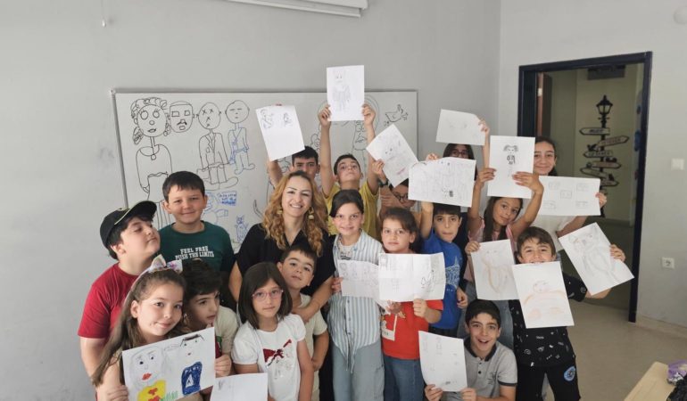 Gümüşhane Gençlik Merkezi Yaz Kulübünde Eğlenerek Öğreniyorlar