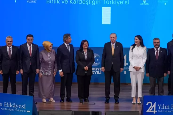 chp-den-onemli-bir-belediye-baskaninin-ak-parti-18950305_7438_amp.jpg