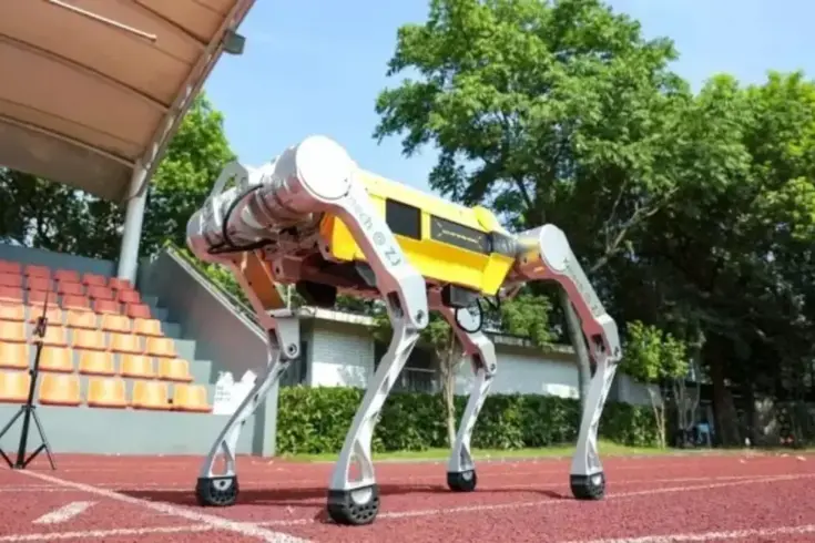 cinli-robot-100-metreyi-16-33-saniyede-kosarak-18944261_7296_amp.jpg