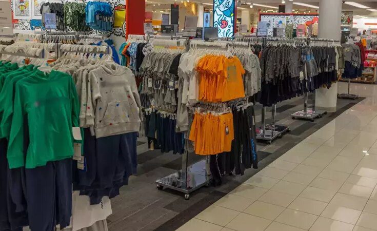 Çocuk eşofmanında gizli tehlike! Raf ve depodaki tüm stoklar toplatılıyor