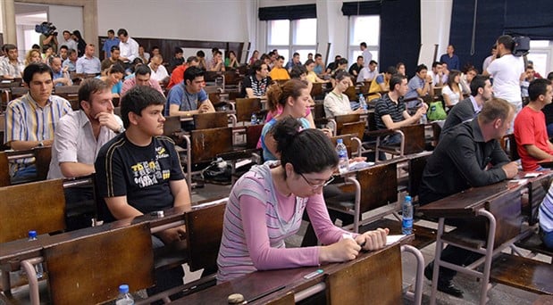 Gümüşhaneli Öğrenciler YKS’ye Yapay Zekâ Destekli Hazırlıkla Daha Verimli Çalışabilecek