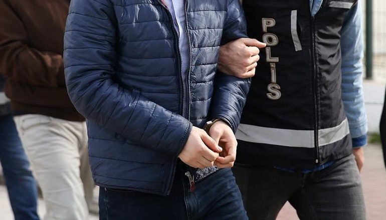 Antalya’daki Cinayet Şüphelisi, Sahte Kimlikle Gümüşhane’de Yakalandı