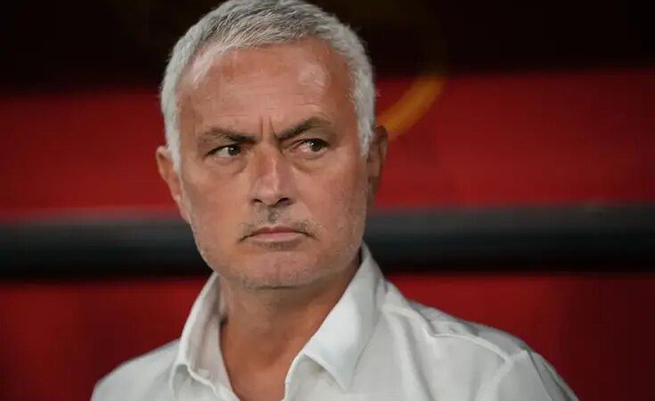 Mourinho’dan Fenerbahçe taraftarını kızdıracak açıklama