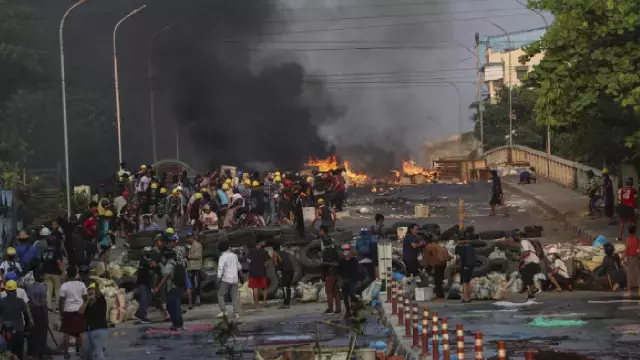 Myanmar'da ordudan yerleşim yerine hava saldırısı: 21 ölü, 7 yaralı