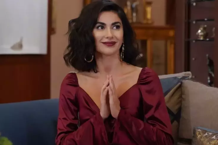 nesrin-cavadzade-den-sasirtan-espri-genc-18953813_5466_amp.jpg