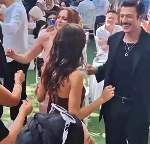Nişanda horon şov: Hafsanur Sancaktutan ve Kubilay Aka piste çıktı