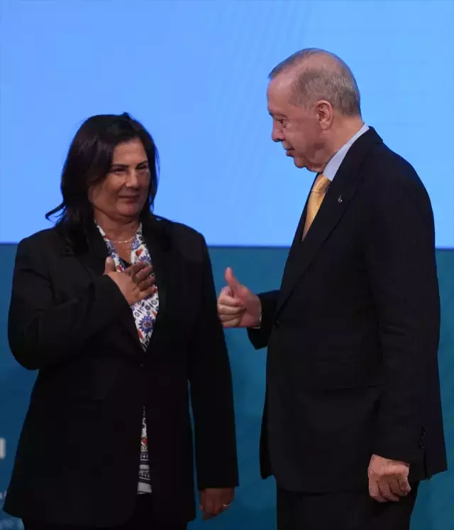 Özlem Çerçioğlu: Cumhurbaşkanımıza zaten uzak bir belediye başkanı değildim