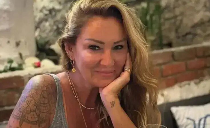 Yoga paylaşımına gelen yoruma sinirlendi! Pınar Altuğ’dan sert çıkış