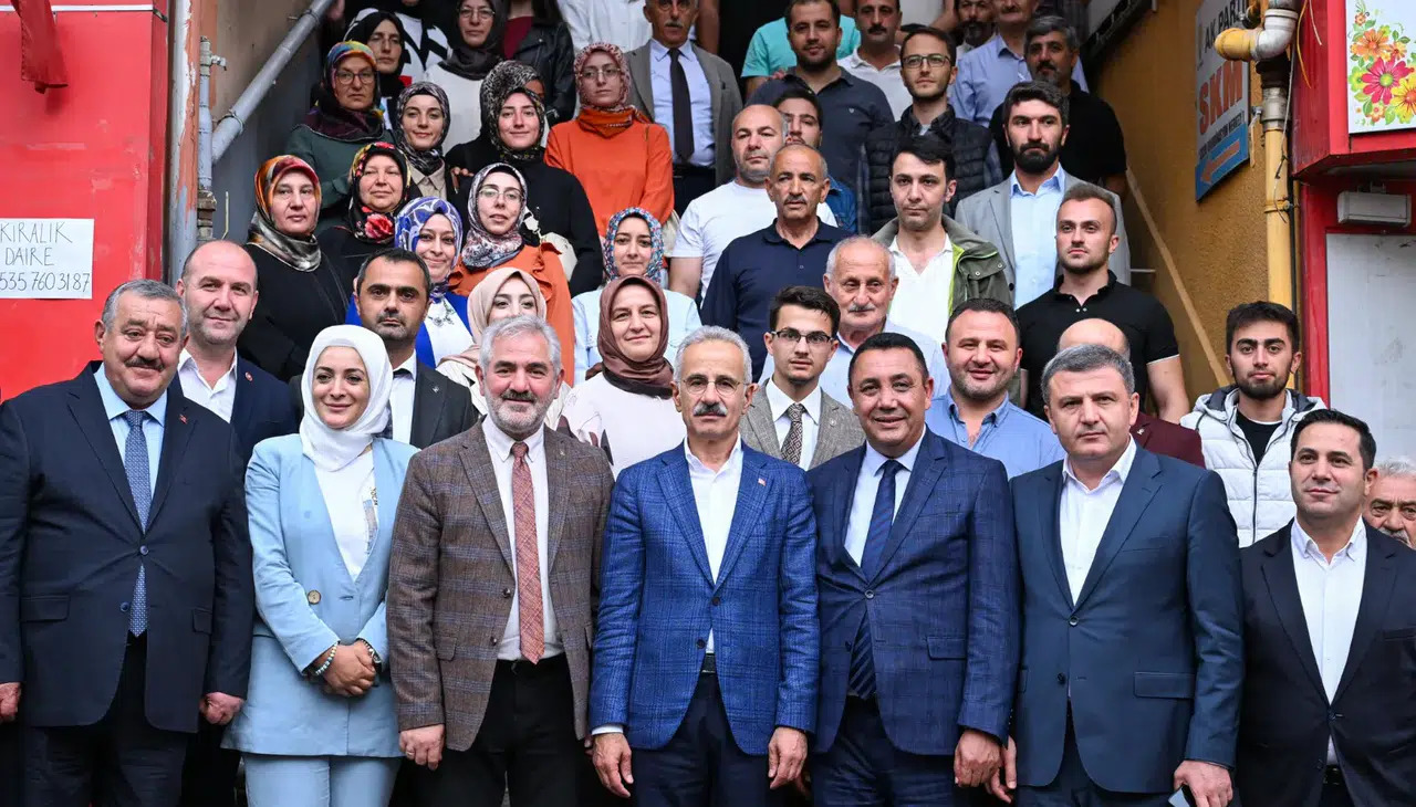 1373-bakan-uraloglu-gumushaneye-yaptigimiz-hizmetler-ortadadir