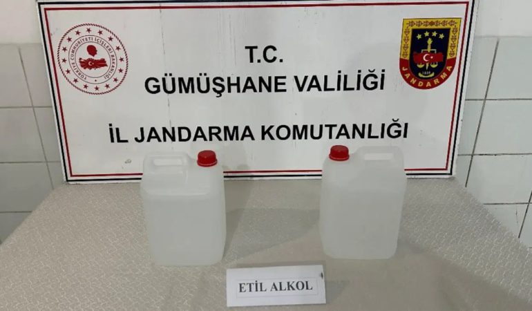 Gümüşhane Jandarmasından Kaçak İçki Operasyonu: Şüpheli Gözaltında