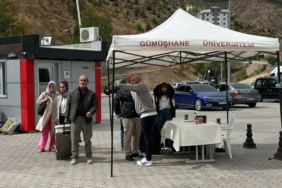 4310-gumushane-universitesi-ogrencileri-otogarda-karsiliyor