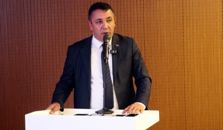 Gümüşhane Başkanı Başer “Hodri meydan” dedi