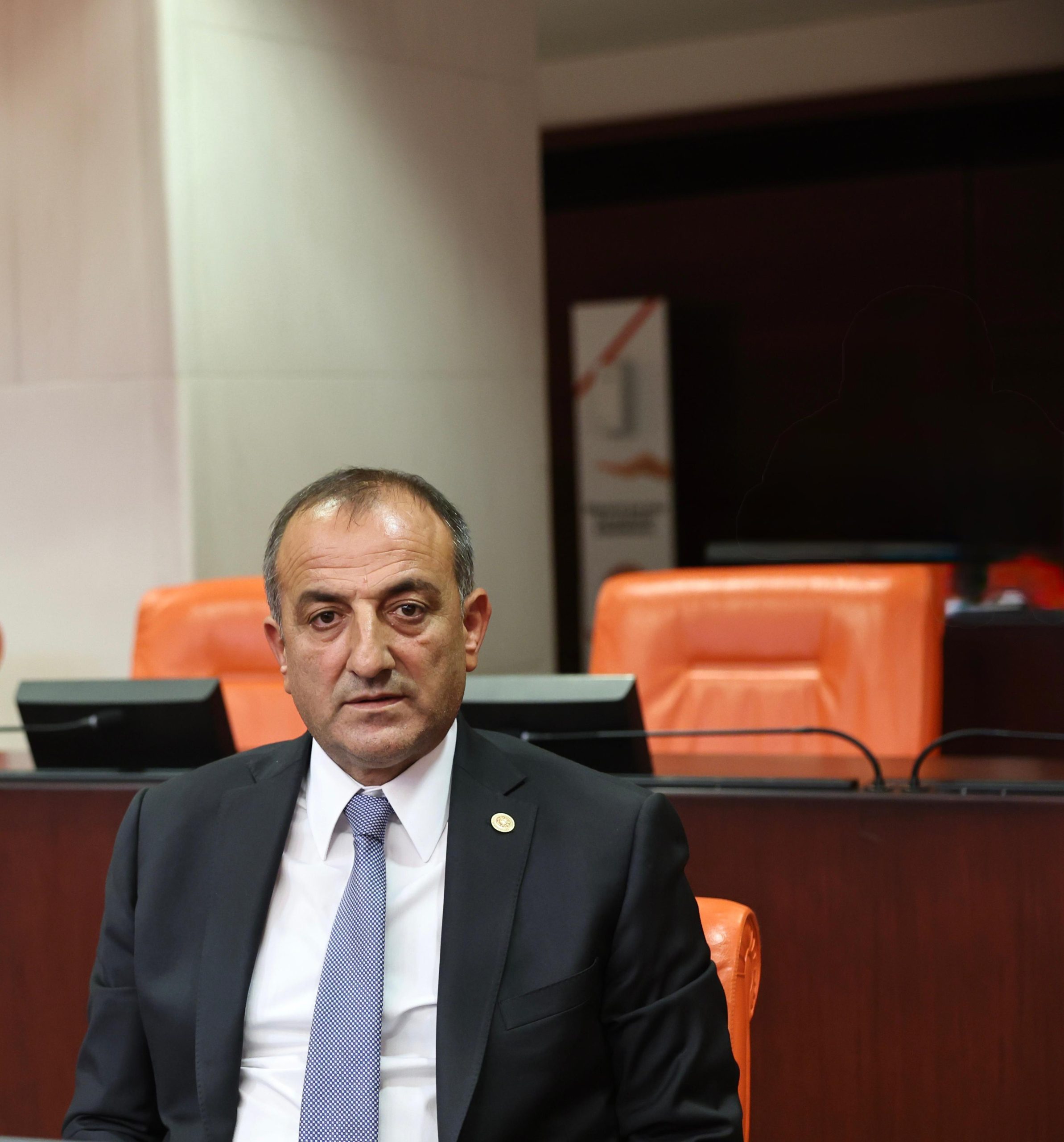 83e101ab-81dc-4e4b-b36c-f6fffef1c4ec