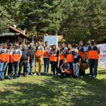 8583-gumushanede-destek-afad-gonulluleri-kent-ormaninda-bulustu