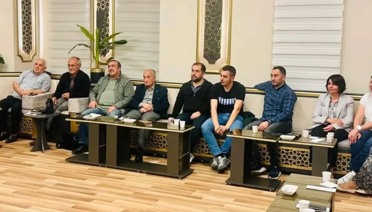 9900-gumushanede-150-herfene-gecesi-coskusu