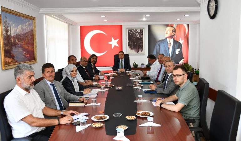 Merkez İlçe Eğitim Kurumu Müdürleri Kurulu Toplantısı Gerçekleştirildi