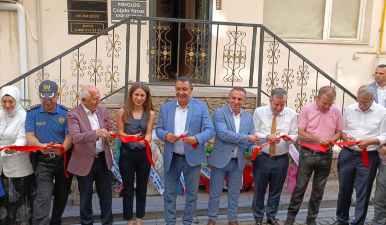 Bir Kız Çocuğu Doğduğunda Dünyayı Değiştirir Sözü Gümüşhane’de Gerçek Oldu!