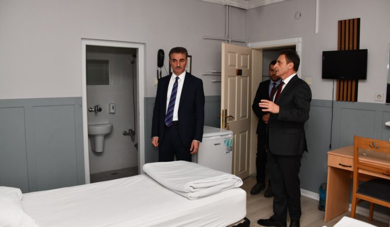 Gümüşhane Öğretmenevi Yenilendi.Şehrin Konaklama Kapasitesine Katkı Sunacak