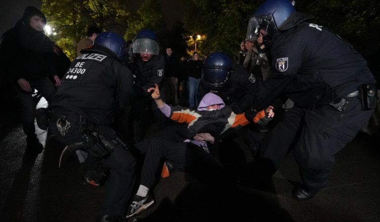 Gümüşhane’de Kamu Düzeni ve Güvenliği İçin Yoğun Denetim: 15 Günde 9 Aranan Şahıs Yakalandı