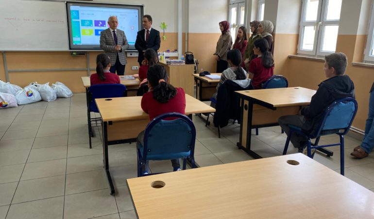 ÇOCUKLARIMIZ  BİZLER İÇİN ÇOK DEĞERLİ