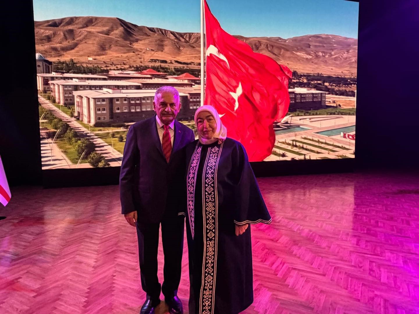 TÜRK DÜNYASINDA KADIN VE AİLE SEMPOZYUMU EBYÜ’DE GERÇEKLEŞTİ