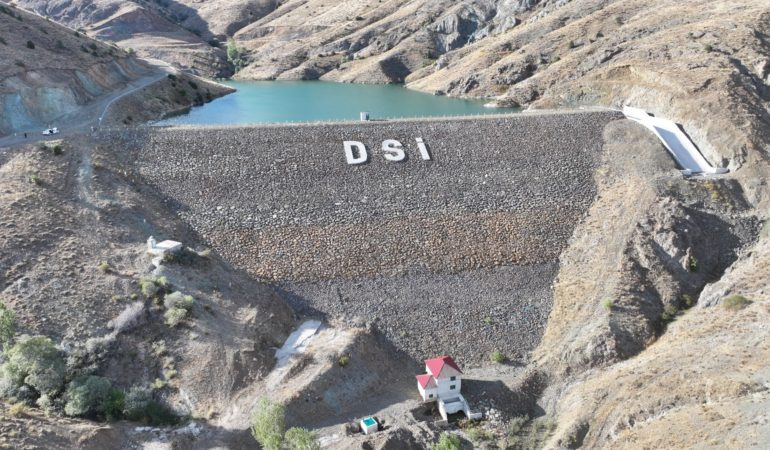 Ağılköy Göleti ile Bin Dekarlık Arazi Suya Kavuşacak