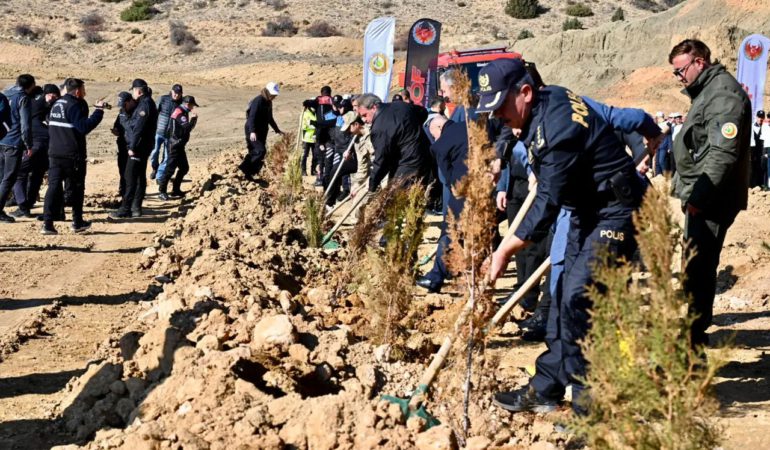 Her Bir Fidan Şehidimize, Bin Nefes Geleceğimize