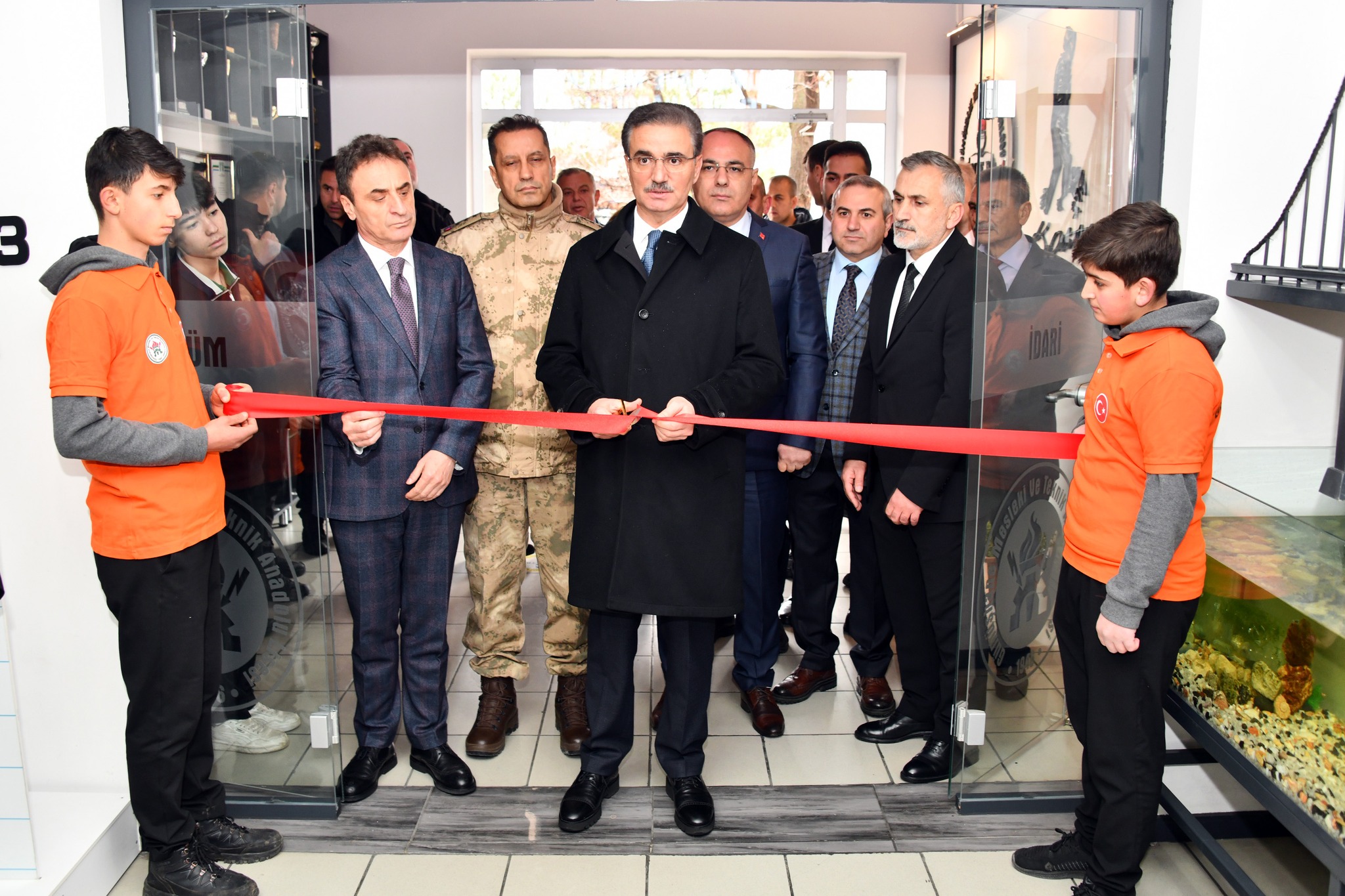 598805574_1171295078516022_32864873790852085_n