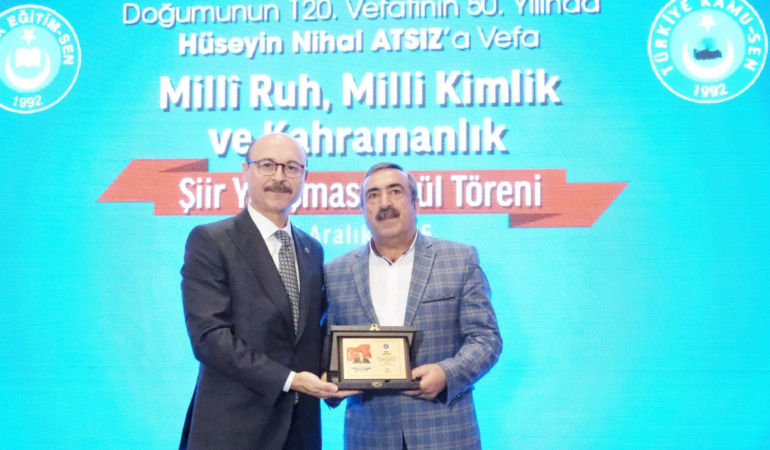 'HÜSEYİN NİHAL ATSIZ'A VEFA' TEMASIYLA DÜZENLENEN ŞİİR YARIŞMASININ ÖDÜL TÖRENİ YAPILDI