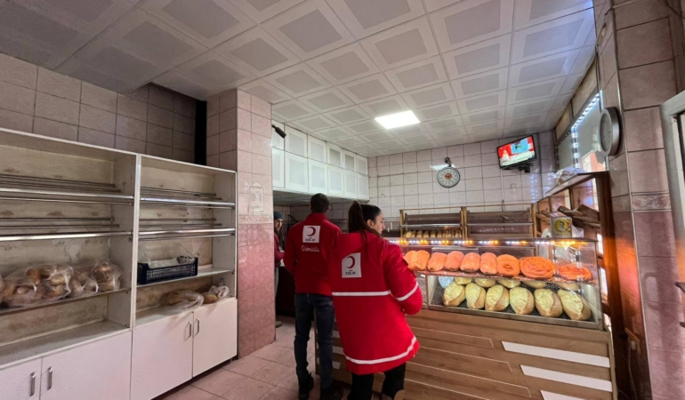 Kızılay Engelsiz Birimi’nden Ramazan Öncesi Ücretsiz Pide Çalışması