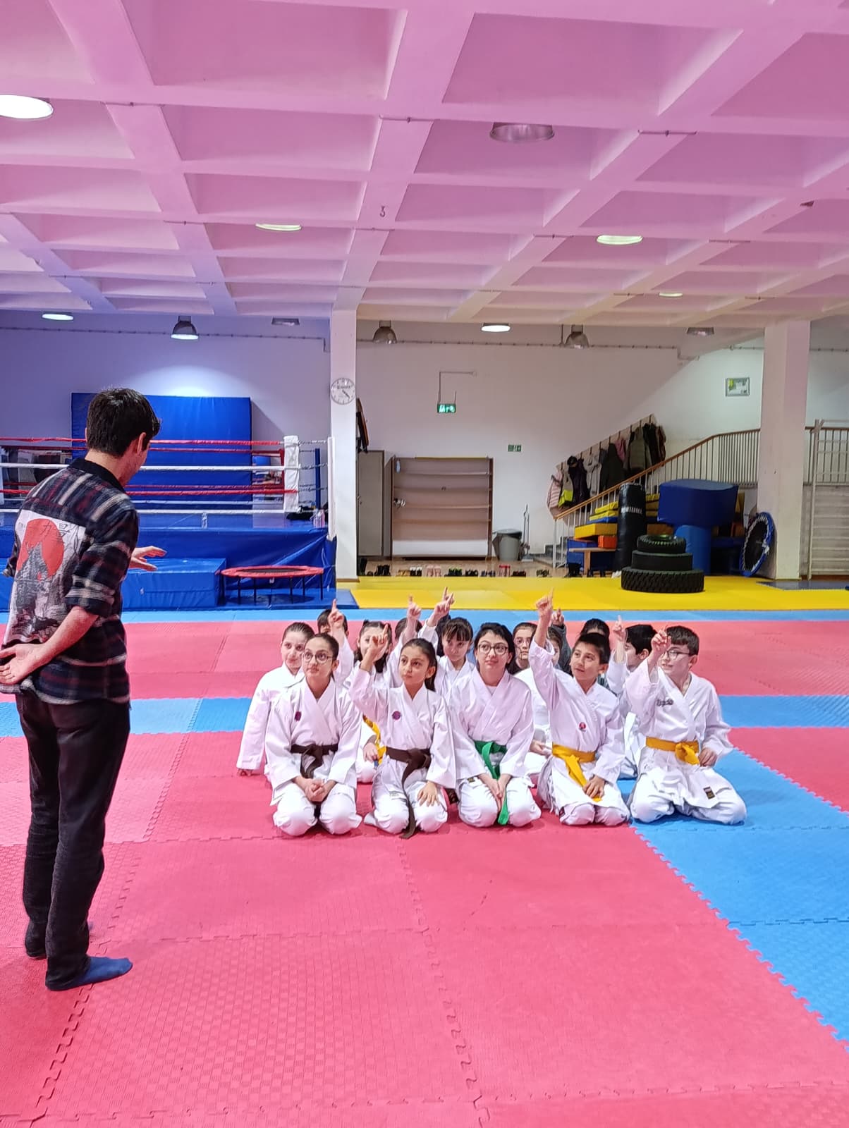 617855512_1216613353990012_684269222140555176_n