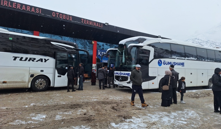Ara Tatil Yoğunluğu Gümüşhane Otogarı’nı Doldurdu