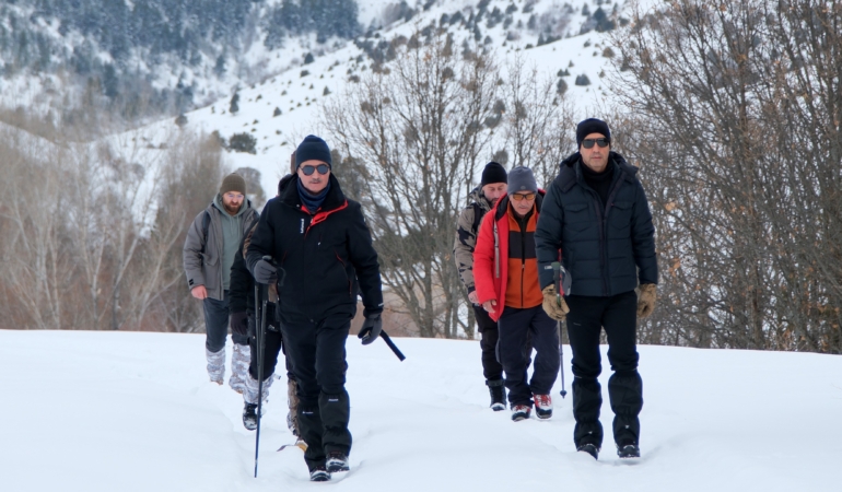 Pekün Dağı’nda Zorlu Kış Yürüyüşü
