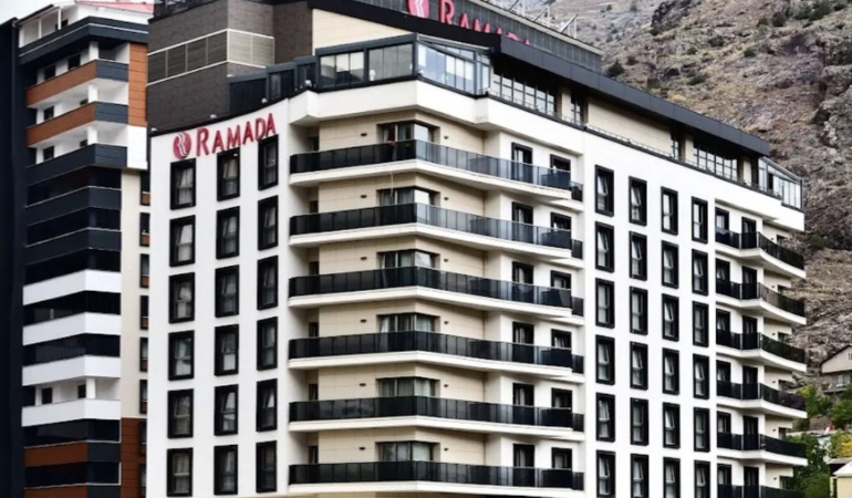 Rüstem Demirağ: “Turizm Yatırımları Sahipsiz Bırakılmamalı”