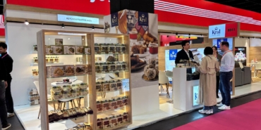 b7e3f137-02ad-42db-b073-03d3cd888755