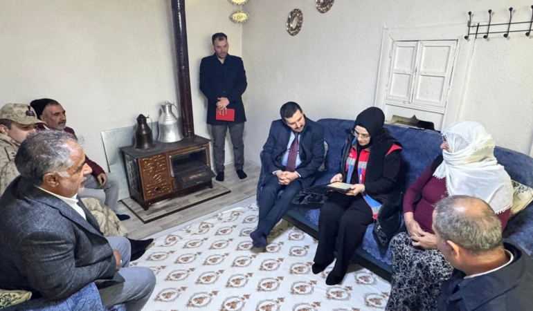 İhtiyaçlar Yerinde Dinlendi, Gönüller Kazanıldı