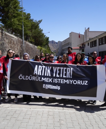 8b194b6e-c13d-40c8-a675-b10d3bb8dda0