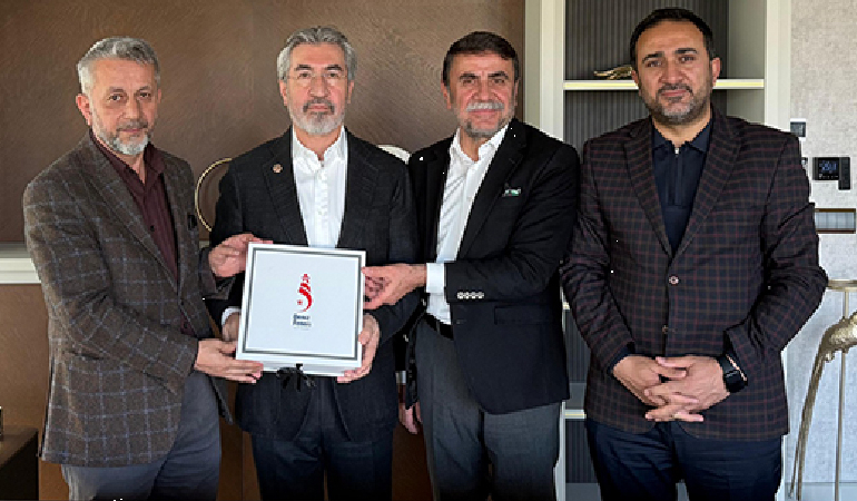 Memleketten Gazze’ye Uzanan İyilik Eli: Varan Ailesine Anlamlı Plaket