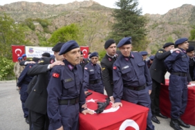 ÖZEL BİREYLERİN GURUR GÜNÜ TEMSİLİ ASKERLİK HEYECANI YAŞADILAR