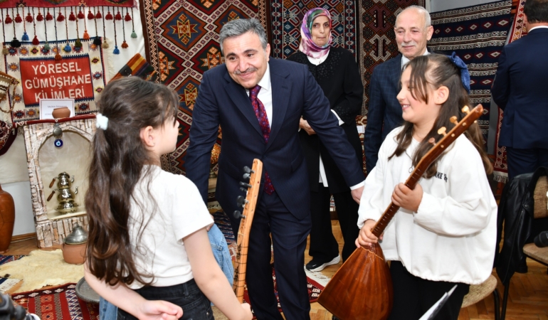 Gümüşhane’de Hayat Boyu Öğrenme Haftası Sergisi Açıldı: Binlerce Kursiyerin Emeği Görücüye Çıktı