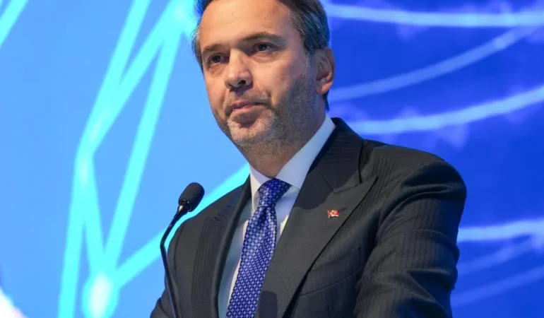 Bakan Bayraktar: Rekabetçi fiyatlarla güvenli nükleer teknolojiye sahip olmak istiyoruz