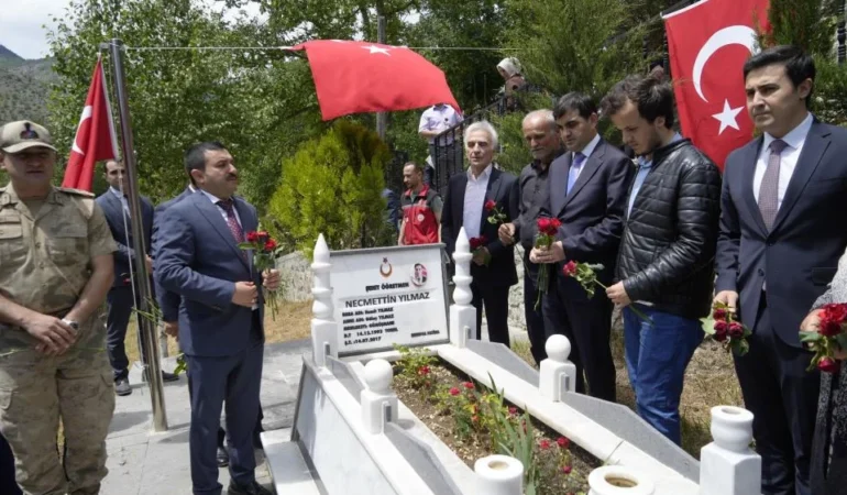 Şehit Öğretmen Necmettin Yılmaz Dualarla Anıldı