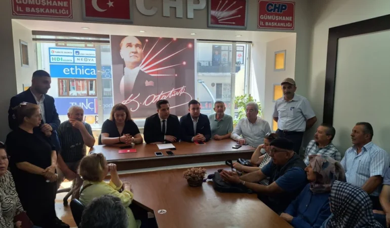 CHP Gümüşhane’de Tarihi Kopuş! İl Başkanı Özgür Deniz Demir ve Yönetimi Toplu İstifa Etti