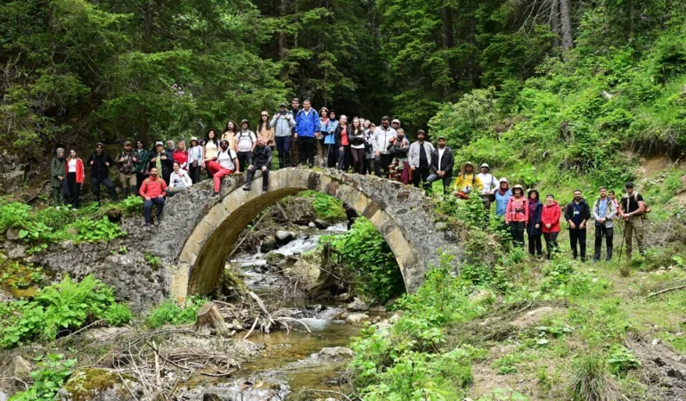 Doğaseverler Kayıp Santa Yolu’nda Tarihle Buluştu