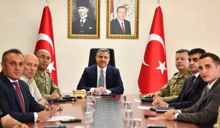 Kabaktepe Şehitliği İçin Koordinasyon Toplantısı Yapıldı