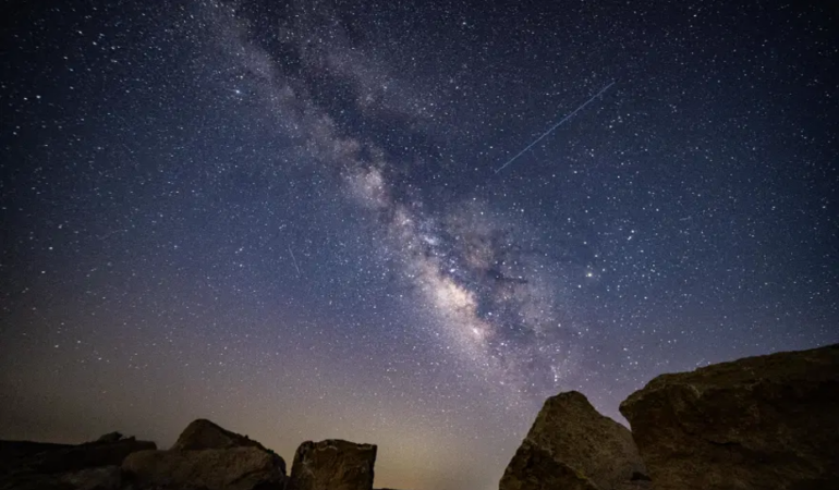 Bu gece gökyüzünde şölen var. Perseid meteor yağmurunu Türkiye’de hangi şehir kaçta izleyecek?